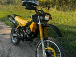 YAMAHA 350 XT