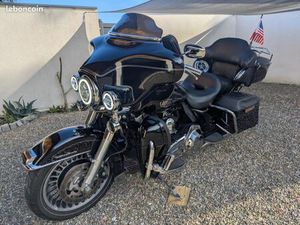 HARLEY ELECTRA GLIDE