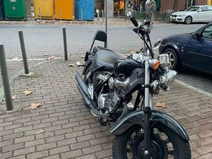 SUPERLIGHT 125 CC EDIÇÃO CROMADA ODIVELAS