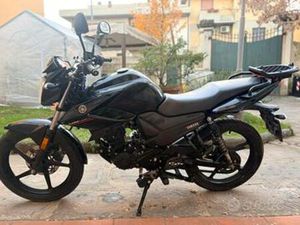 YAMAHA YS 125 15800KM