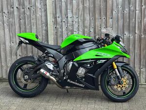 KAWASAKI NINJA ZX10R GEN4 ABS 2016 (16) SUPER SPORT + 6,500 MILES + RACE FIT