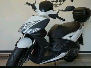 KYMCO NEW AGILITY 125 CCM ROLLER WENIG KILOMETER