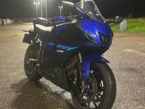 YAMAHA, R7, 2025, 689 (CC)