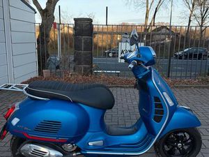 VESPA GTS 300 SUPERSPORT TOP ZUSTAND