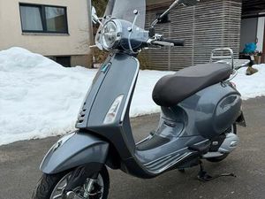 VESPA PRIMAVERA TOURING 125 CCM - WIE NEU, NUR 791KM