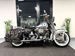 HARLEY-DAVIDSON HERITAGE SPRINGER FLSTS NUR 17.000 KM! DT. MOD.