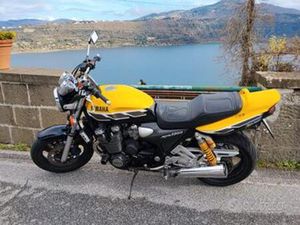 YAMAHA XJR 1300 - 2000
