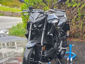 YAMAHA MT-03