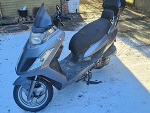 SPRZEDAM KYMCO MUVIE POZNAŃ OGRODY