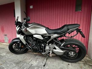 HONDA CB1000R