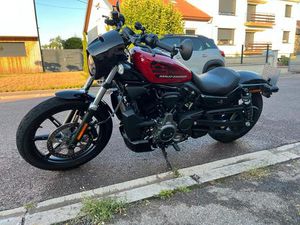 HARLEY-DAVIDSON NIGHTSTER 975