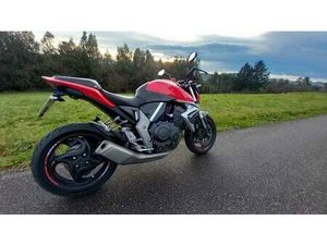 HONDA - CB1000R