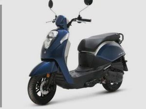 SCOOTER 50 CC IMPECÁVEL QUELFES