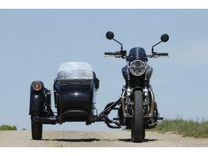 BRIXTON CROMWELL 1200 GESPANN SEITENWAGEN BEIWAGEN