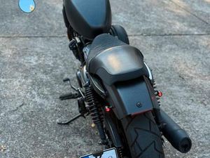 HYOSUNG GV 125S AQUILA UMBAU BOBBER TOP ZUSTAND