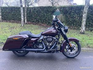 HARLEY ROAD KING SPECIAL 114