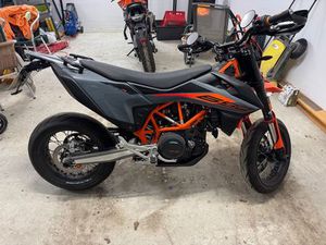 KTM 690 SMC-R