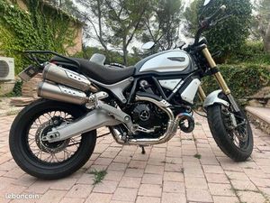 1100 SCRAMBLER SPÉCIAL