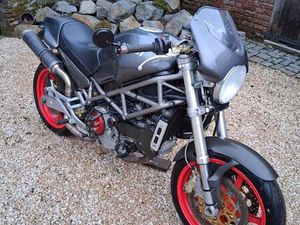 ② DUCATI 996 MONSTER SENNA