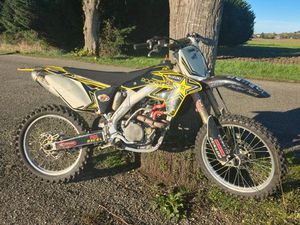 250 RMZ 2009