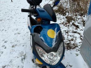 E-ROLLER FÜR BASTLER, BATTERIE UND LADEKABEL