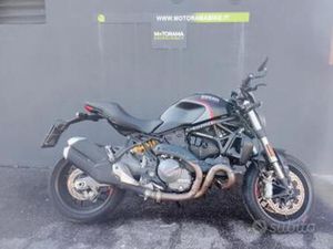 DUCATI MONSTER 821 STEALTH