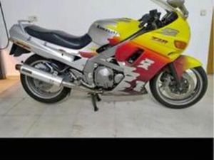KAWASAKI - ZZR 600