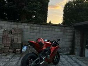 DUCATI PANIGALE V4S