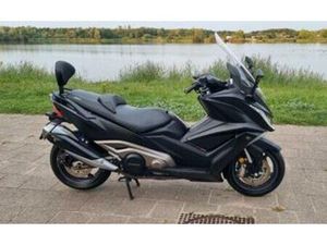 KYMCO AK550 MOTORSCOOTER BJ 2017 GEEN T-MAX — SCOOTERS | KYMCO — MARKTPLAATS