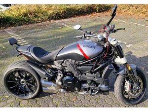 DUCATI XDIAVEL BLACK STAR ** 1. HAND **