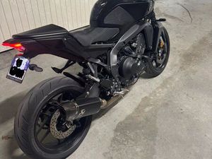 YAMAHA MT-09 Y-AMT A2 AKRAPOVIC
