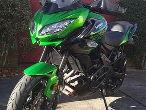 KAWASAKI VERSYS 650 SPECIAL EDITION ADVENTURE PETROL MANUAL EURO 4 (69 PS) 649 CC
