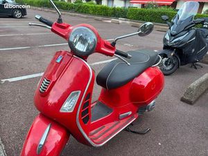VENTE SCOOTER VESPA PIAGGO 125 GTS