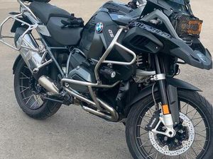 ② BMW R1200 GS ÉDITION TRIPLE BLACK