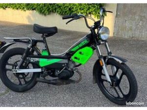 MBK 51 MAGNUM MAGMAX NOIR ET VERTE D ORIGINE OU REPRISE MOBYLETTE VOITURE