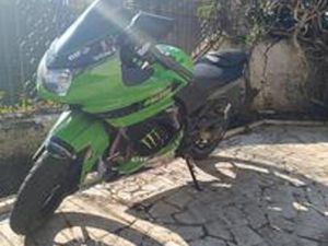 KAWASAKI NINJA 250R - 2012