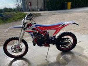 BETA XTRAINER 300 MY 2022