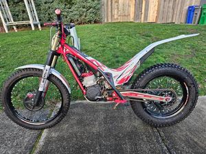 2022 GASGAS TXT 300 RACING TRIALS BIKE - LOADED LIKE NEW 24HRS S3 HEAD