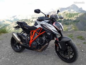KTM SUPER DUKE