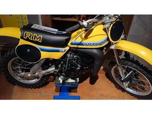 ② SUZUKI RM 80 DE 1981