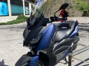 YAMAHA - X MAX
