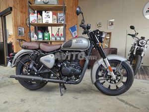 ROYAL ENFIELD CLASSIC