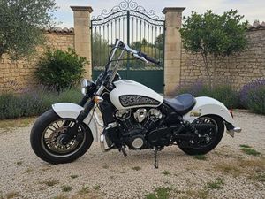 INDIAN SCOUT 2022 A2 (CUSTOM)