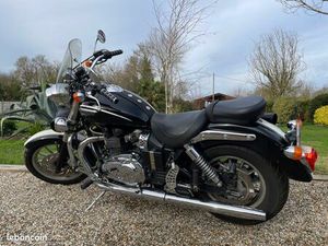 TRIUMPH BONNEVILLE AMERICA