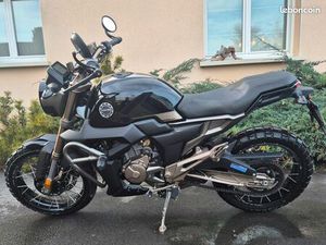 ZONTES SCRAMBLER 125 -2024- 6000KM- ETAT IMPECCABLE