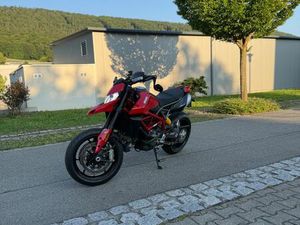 DUCATI HYPERMOTARD 950