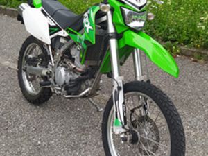 KAWASAKI KLX 250 2010