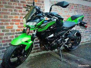 KAWAZAKI Z400 - 2020 - LIGNE AKRAPOVIC CARBONE - 4400KM