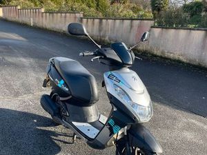 SCOOTER PEUGEOT KISBEE