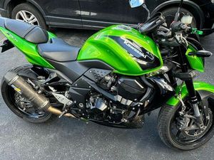 KAWASAKI Z750 R ABS BLACK AND GREEN ÉDITION